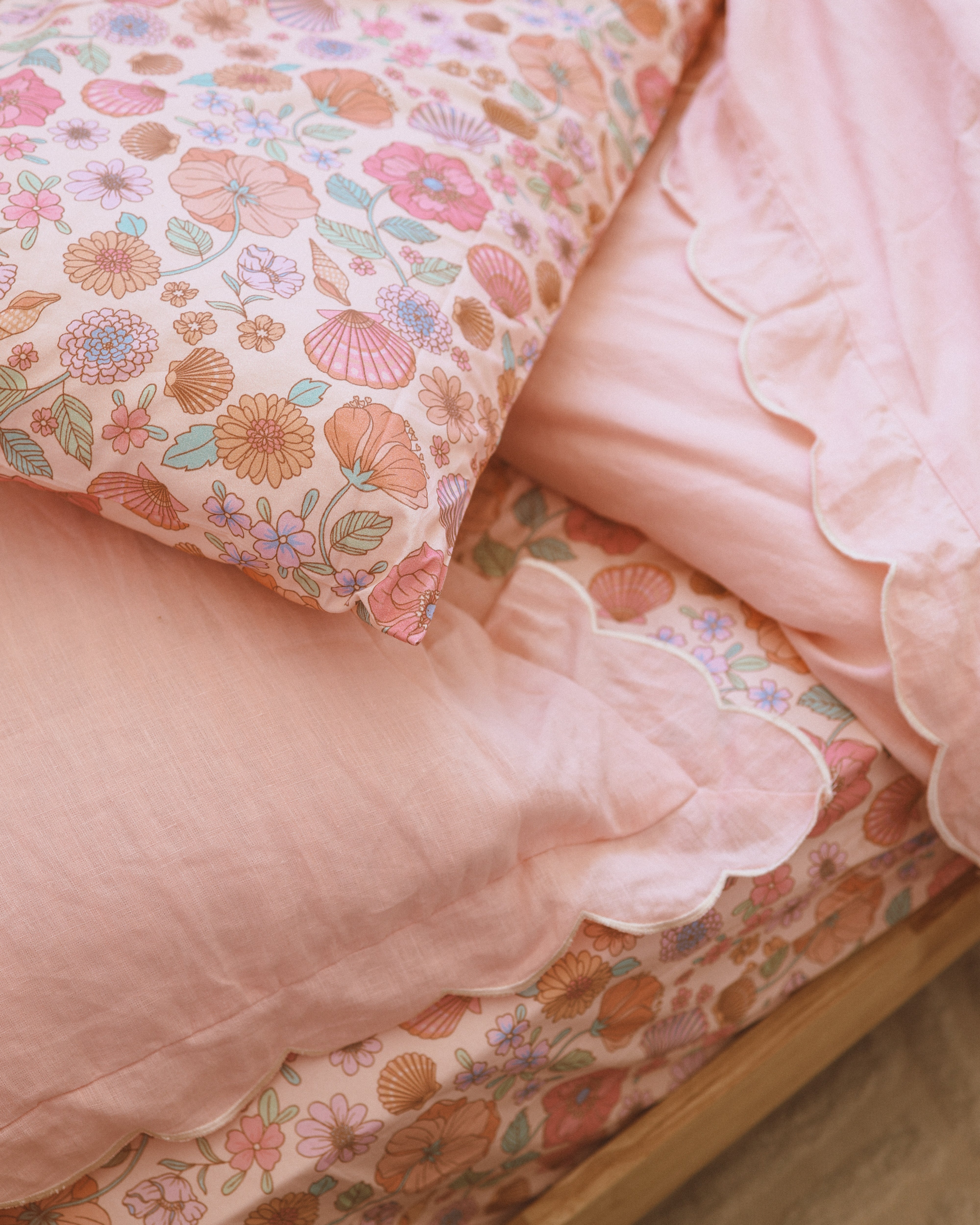 best-bed-sheets-linen-bed-sheets-organic-cotton-sheets-fitted-bed-sheets